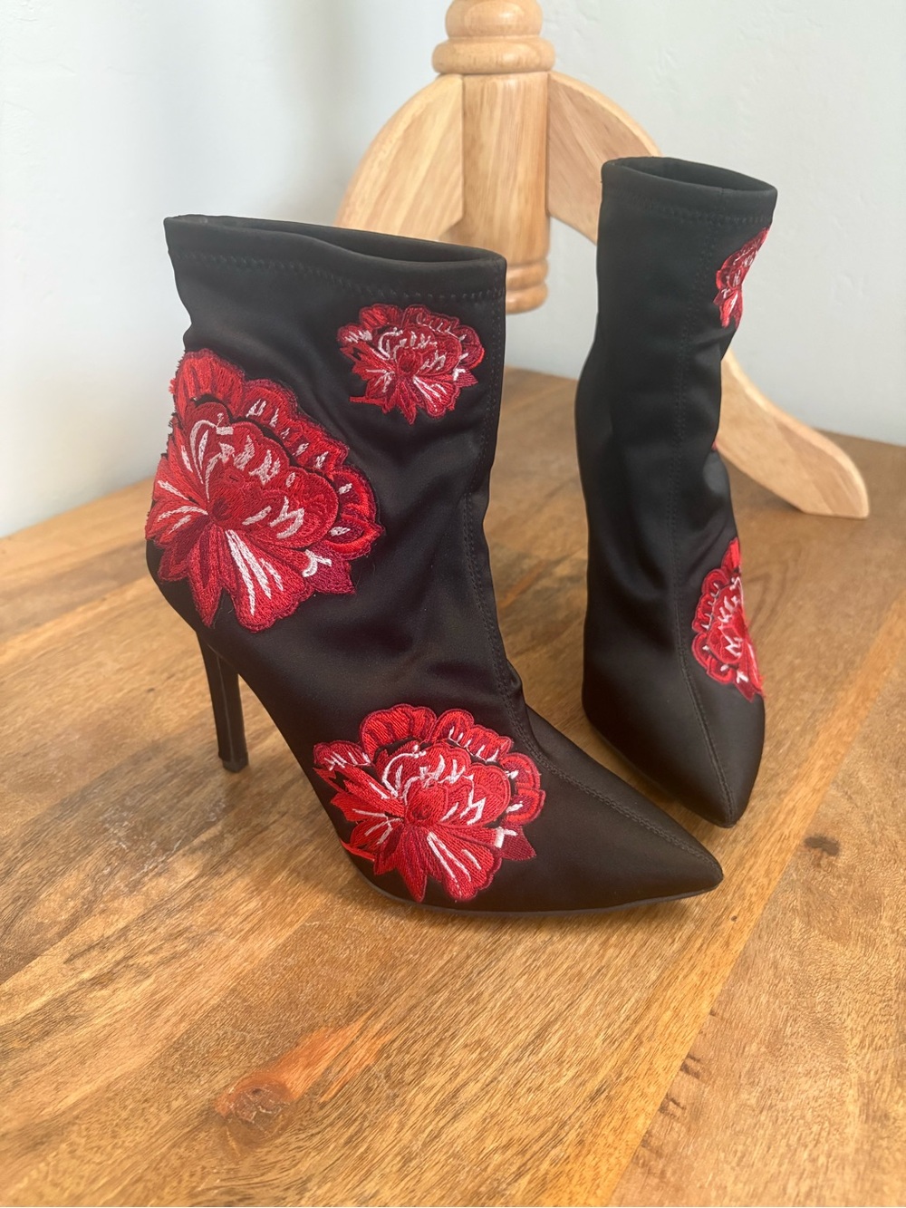 Jessica Simpson Pelanna Black Ankle Boots with Red Floral Embroidery